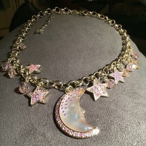 Kirks Folly neckless with charm